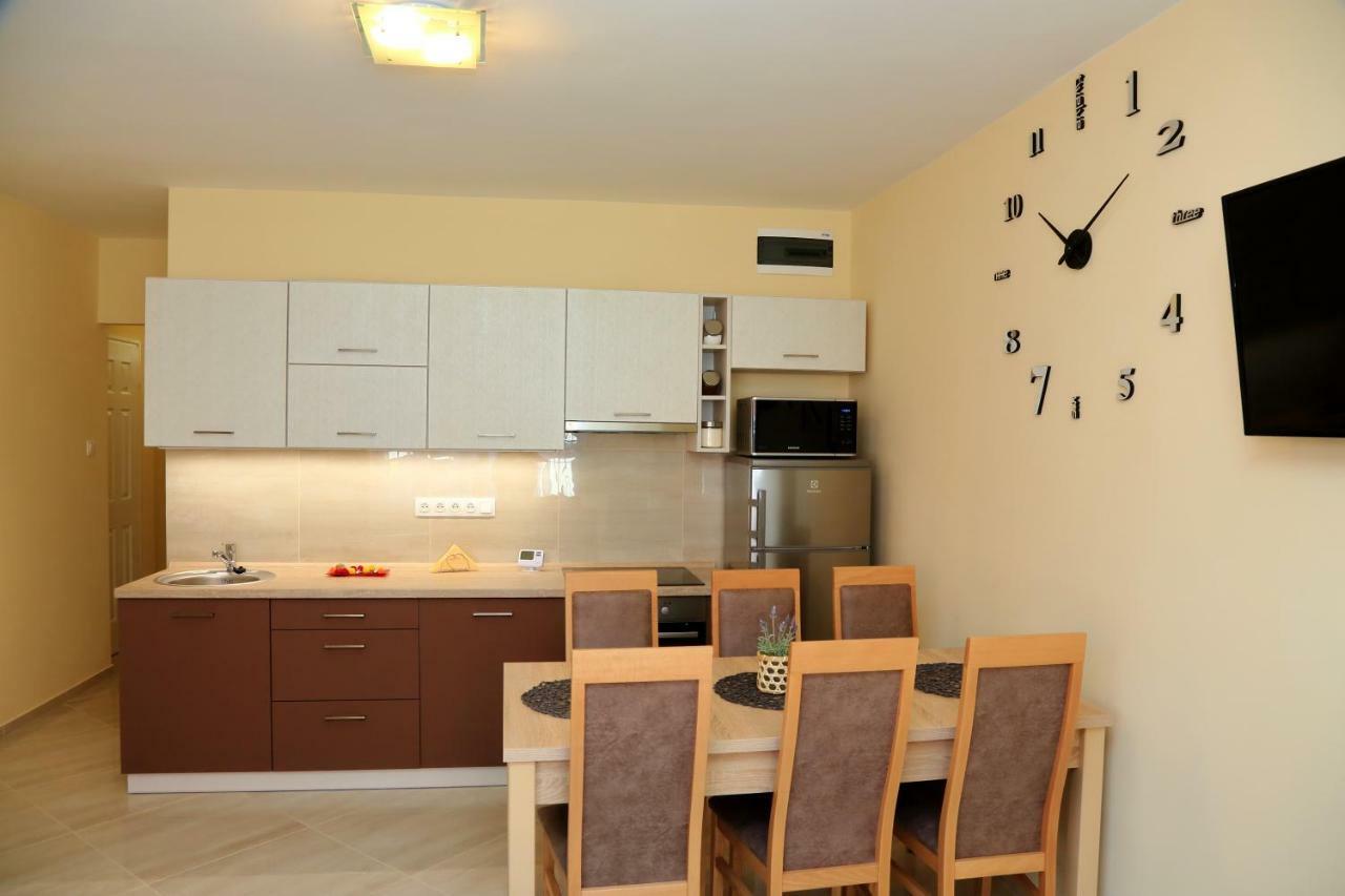 Maria Apartman Pécs Exterior foto