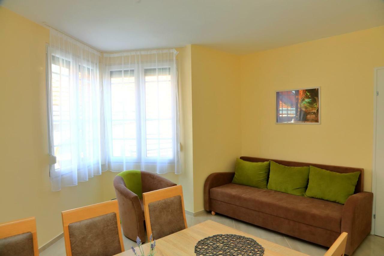 Maria Apartman Pécs Exterior foto