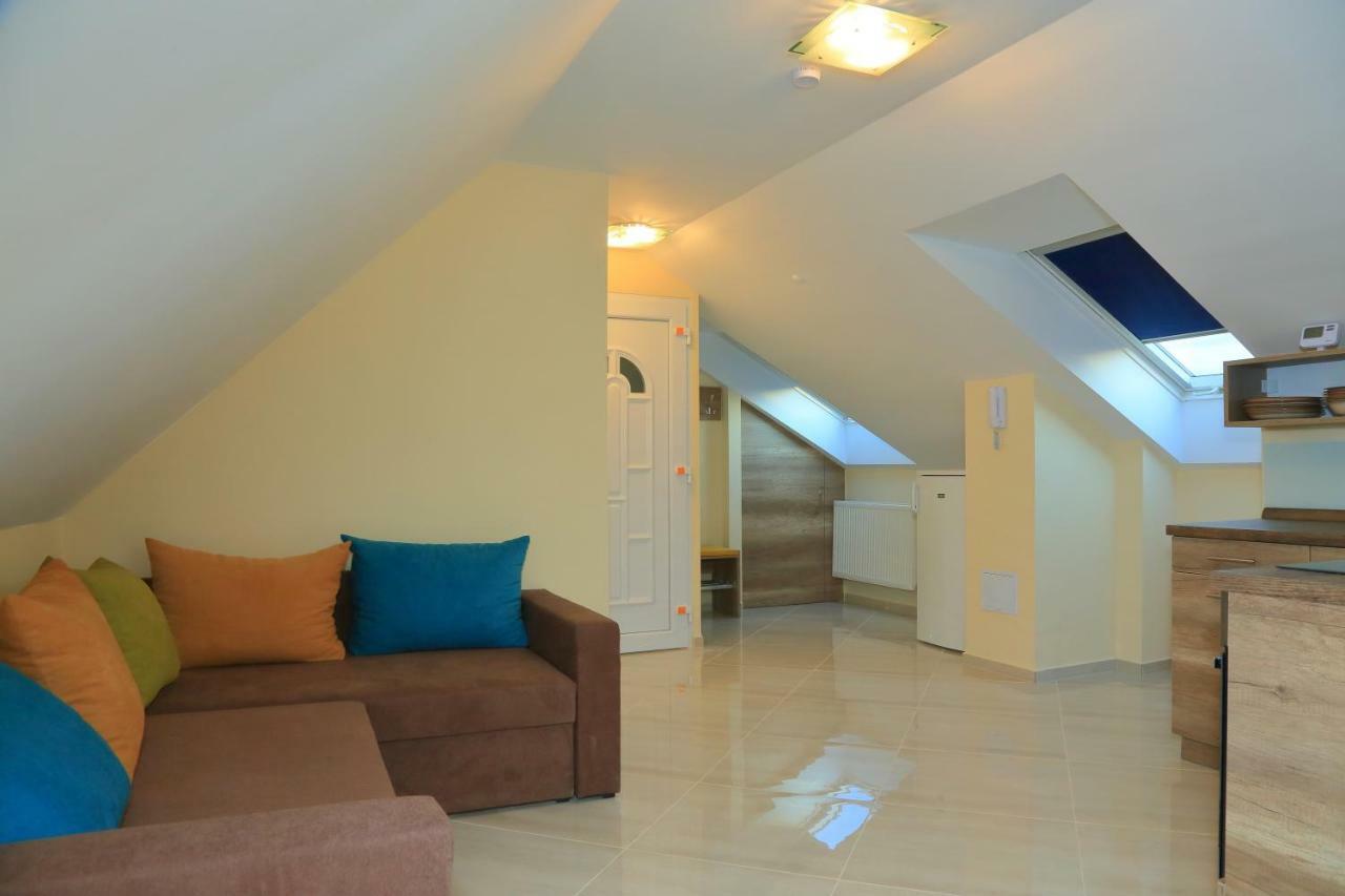 Maria Apartman Pécs Exterior foto