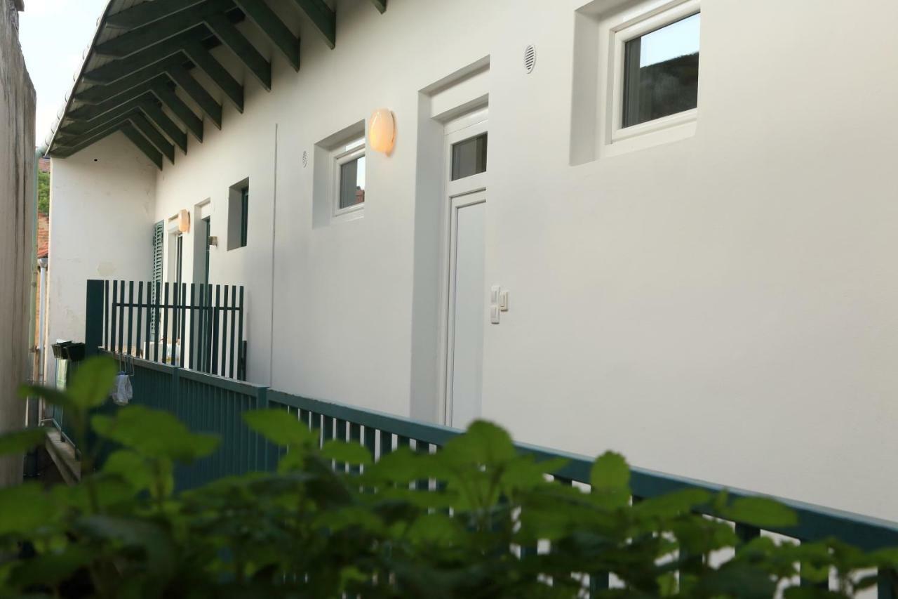 Maria Apartman Pécs Exterior foto